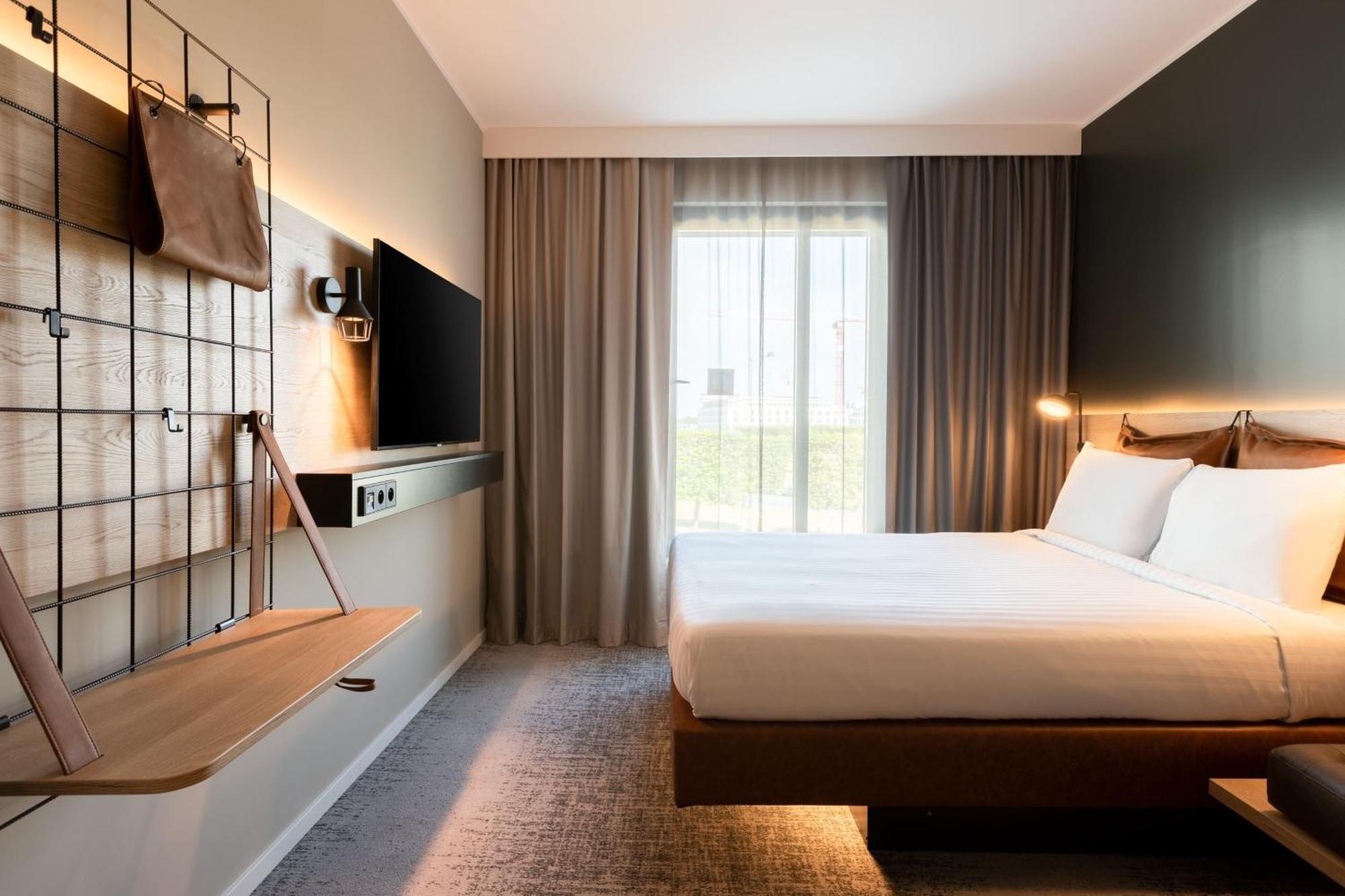 Moxy Paris Val D'Europe Hotel มองต์เตฮวา ภายนอก รูปภาพ