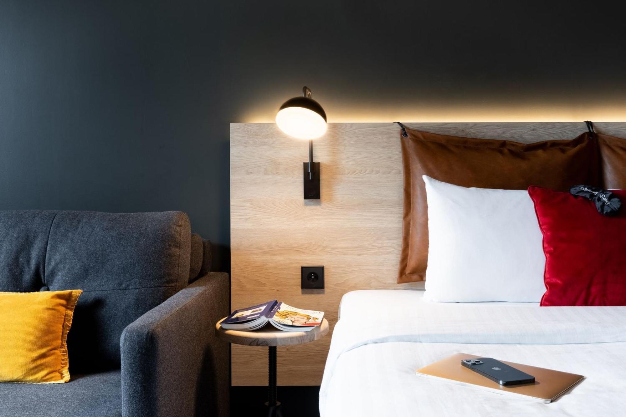 Moxy Paris Val D'Europe Hotel มองต์เตฮวา ภายนอก รูปภาพ
