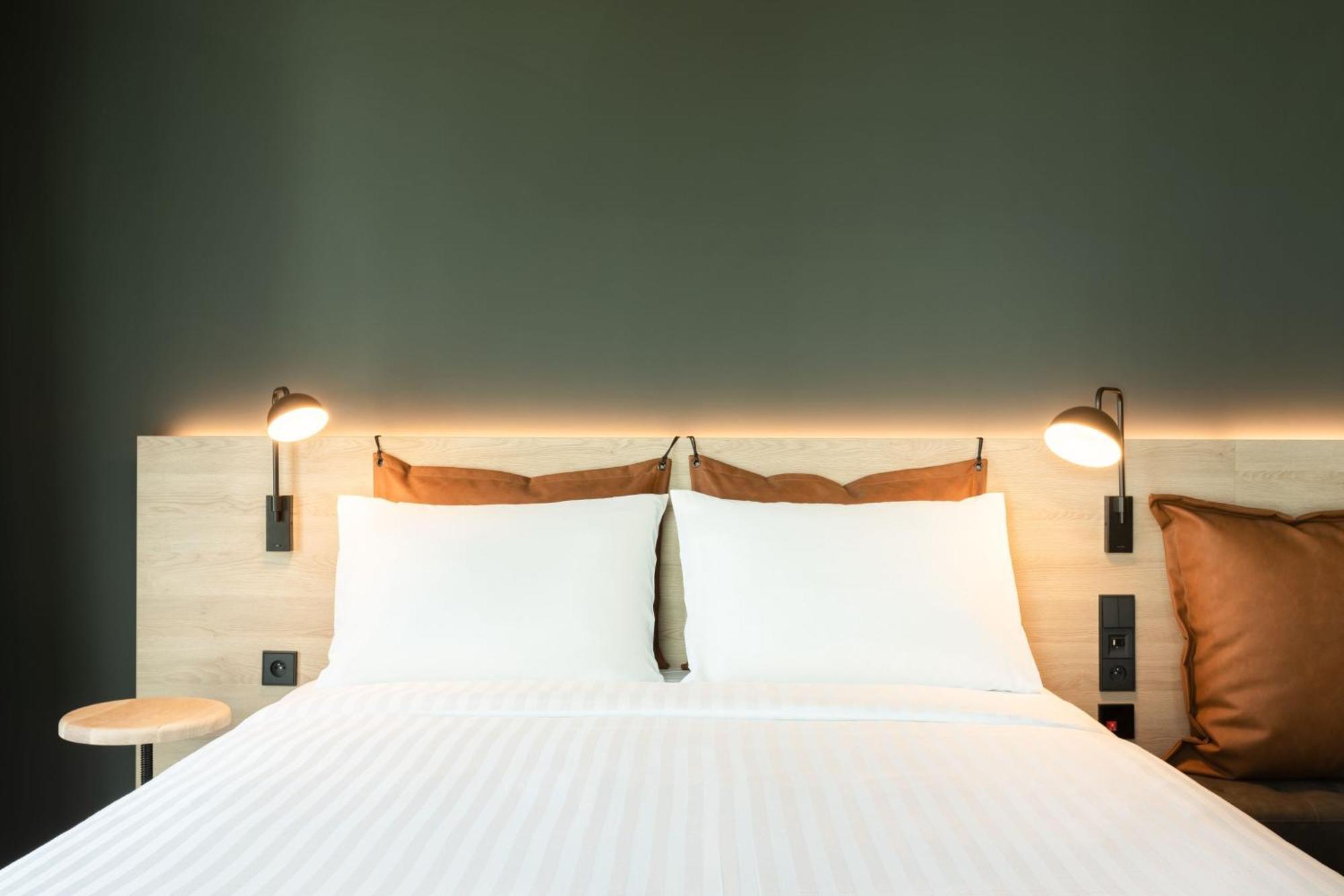 Moxy Paris Val D'Europe Hotel มองต์เตฮวา ภายนอก รูปภาพ