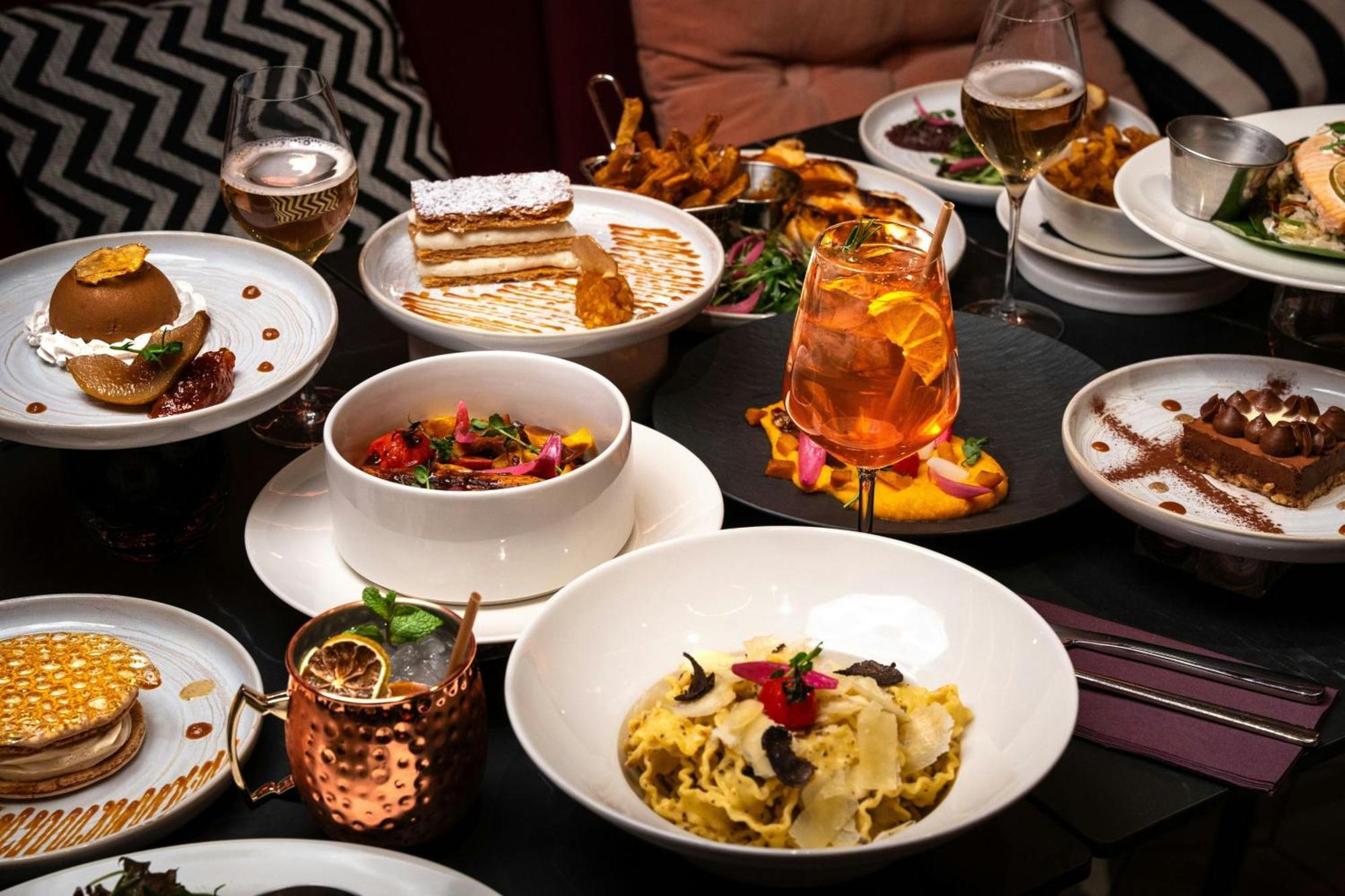 Moxy Paris Val D'Europe Hotel มองต์เตฮวา ภายนอก รูปภาพ